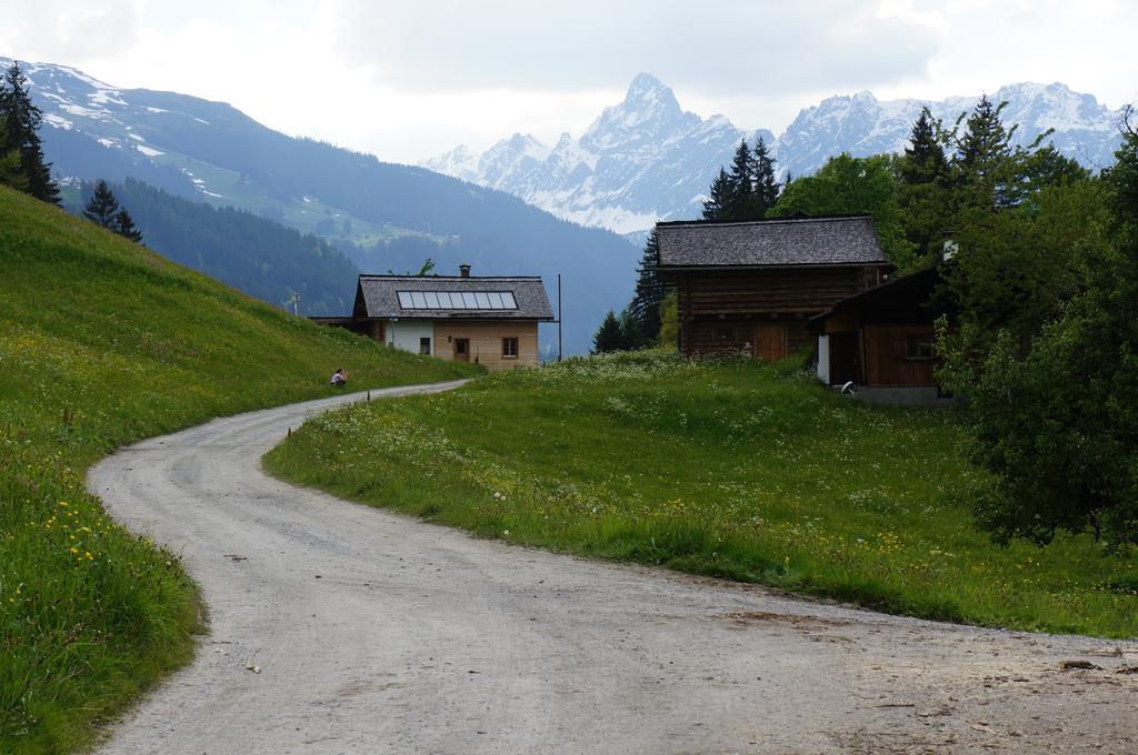 Maisaess Lifinarblick Villa Schruns Room photo
